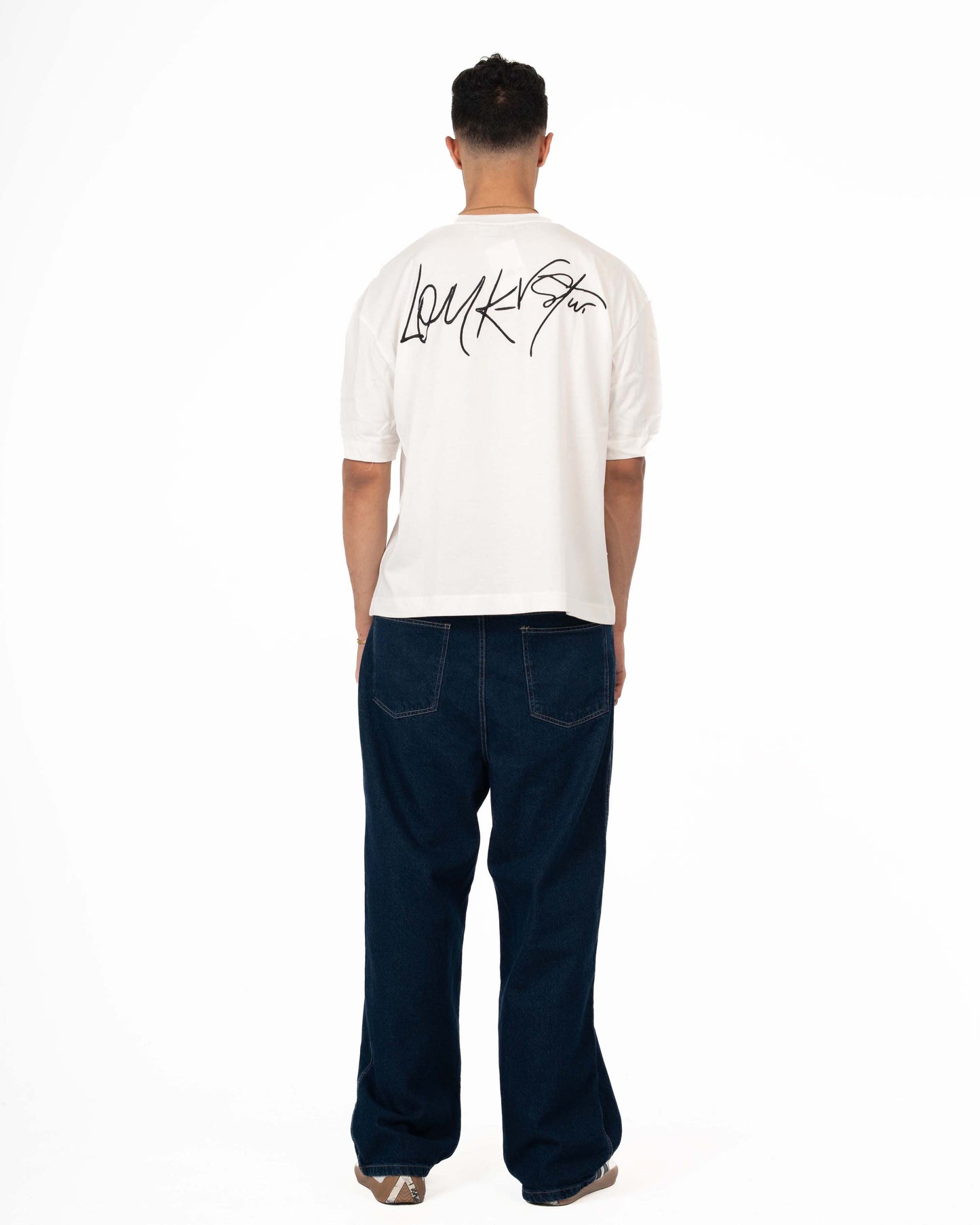 T-SHIRT LOUK-V STARE