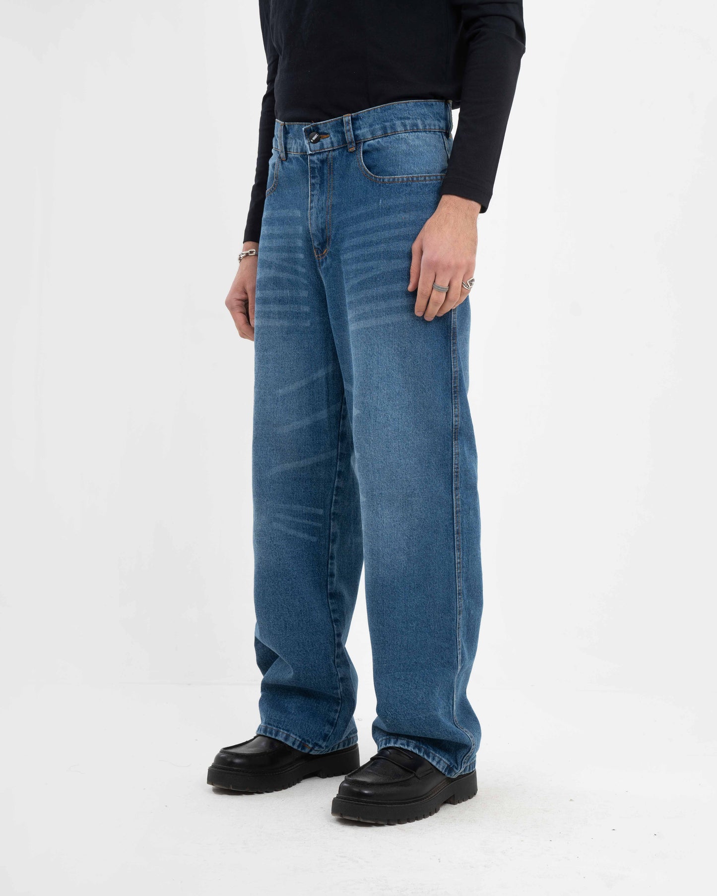 LOOSE FIT DENIM 4