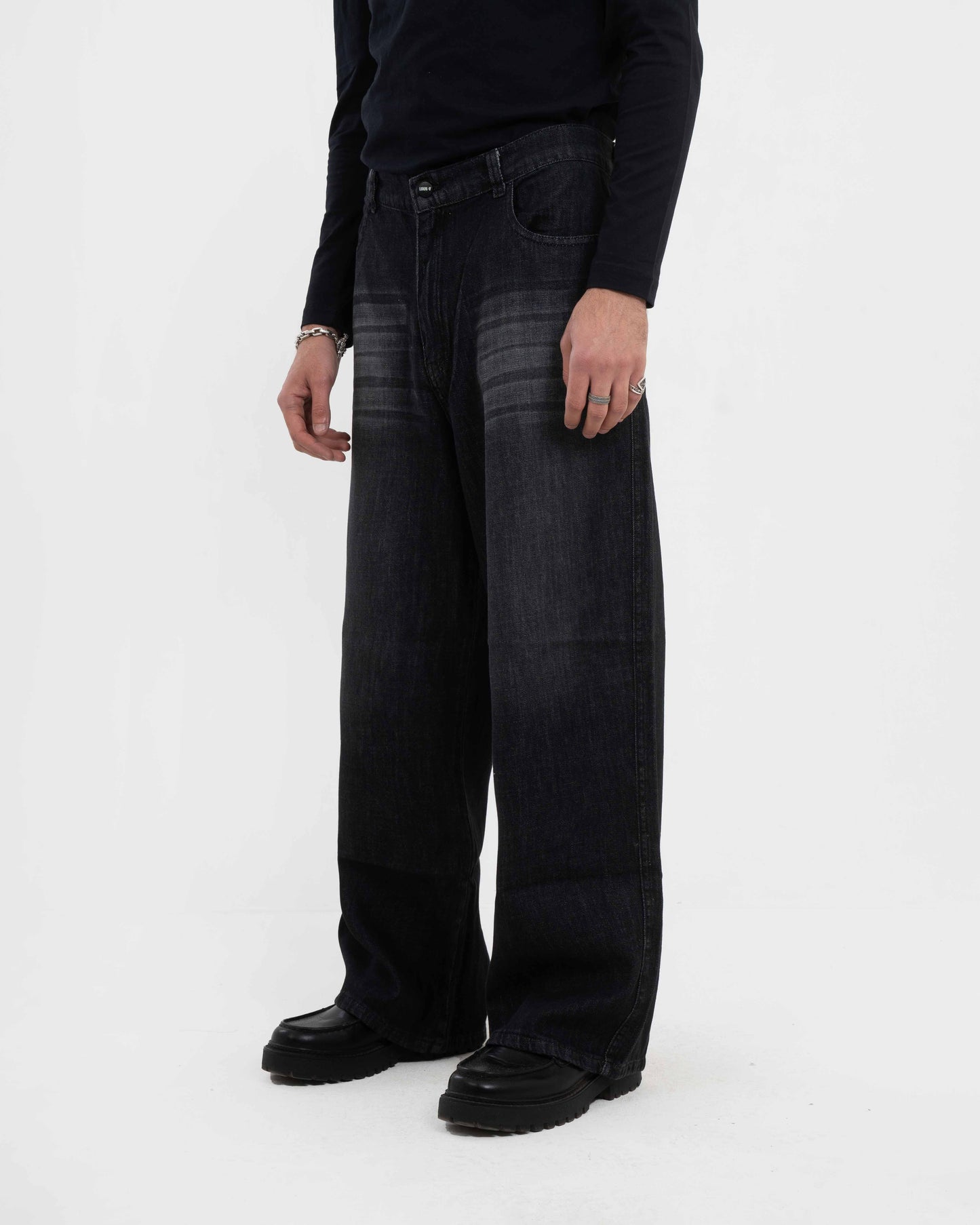 LOOSE FIT DENIM 8