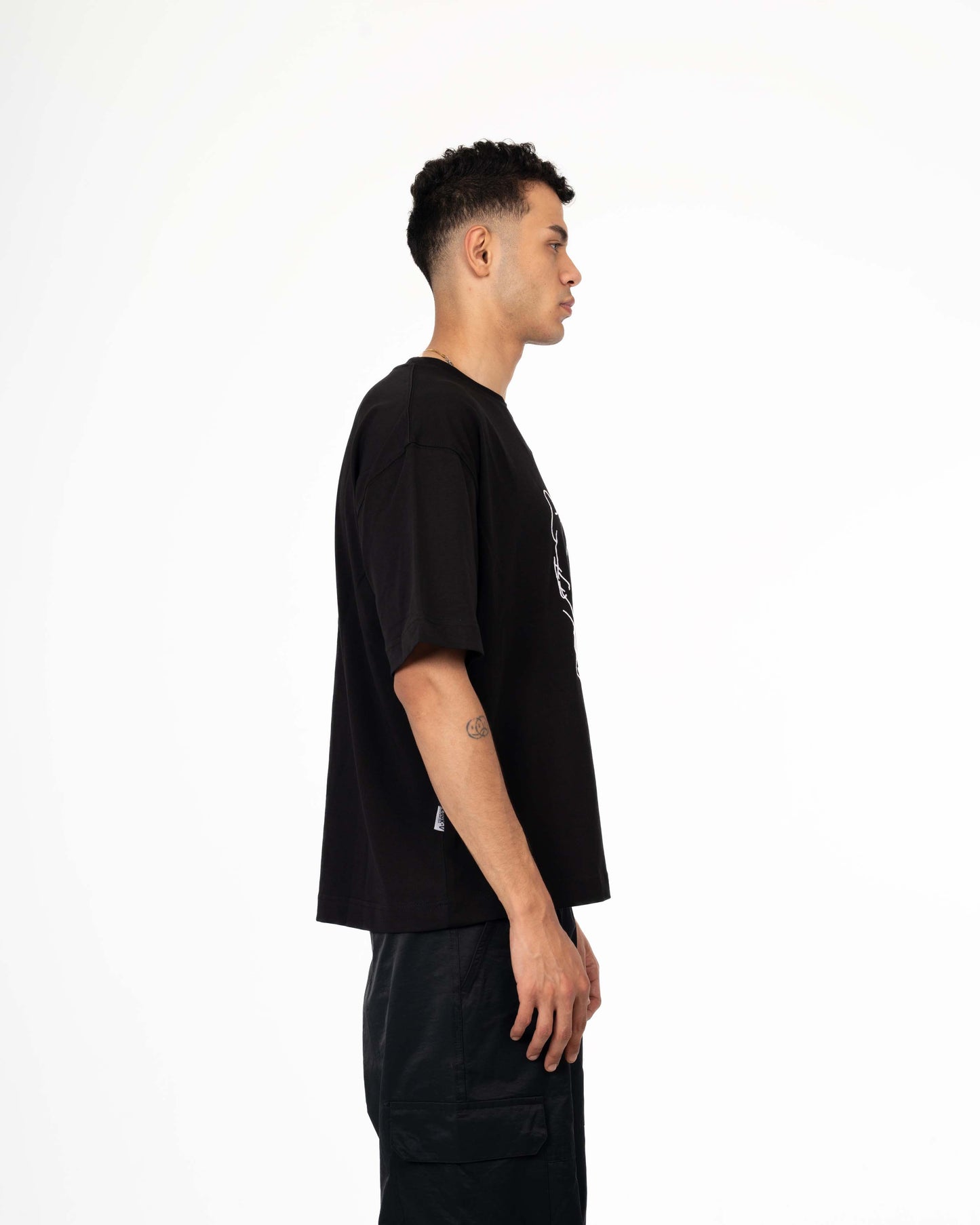 T-SHIRT LOUK-V SOCIETY