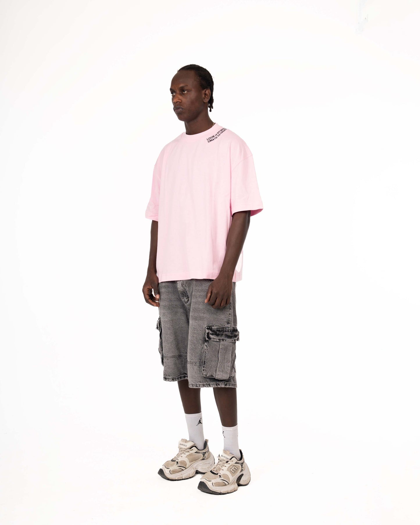 T-SHIRT LOUK-V STUDIO