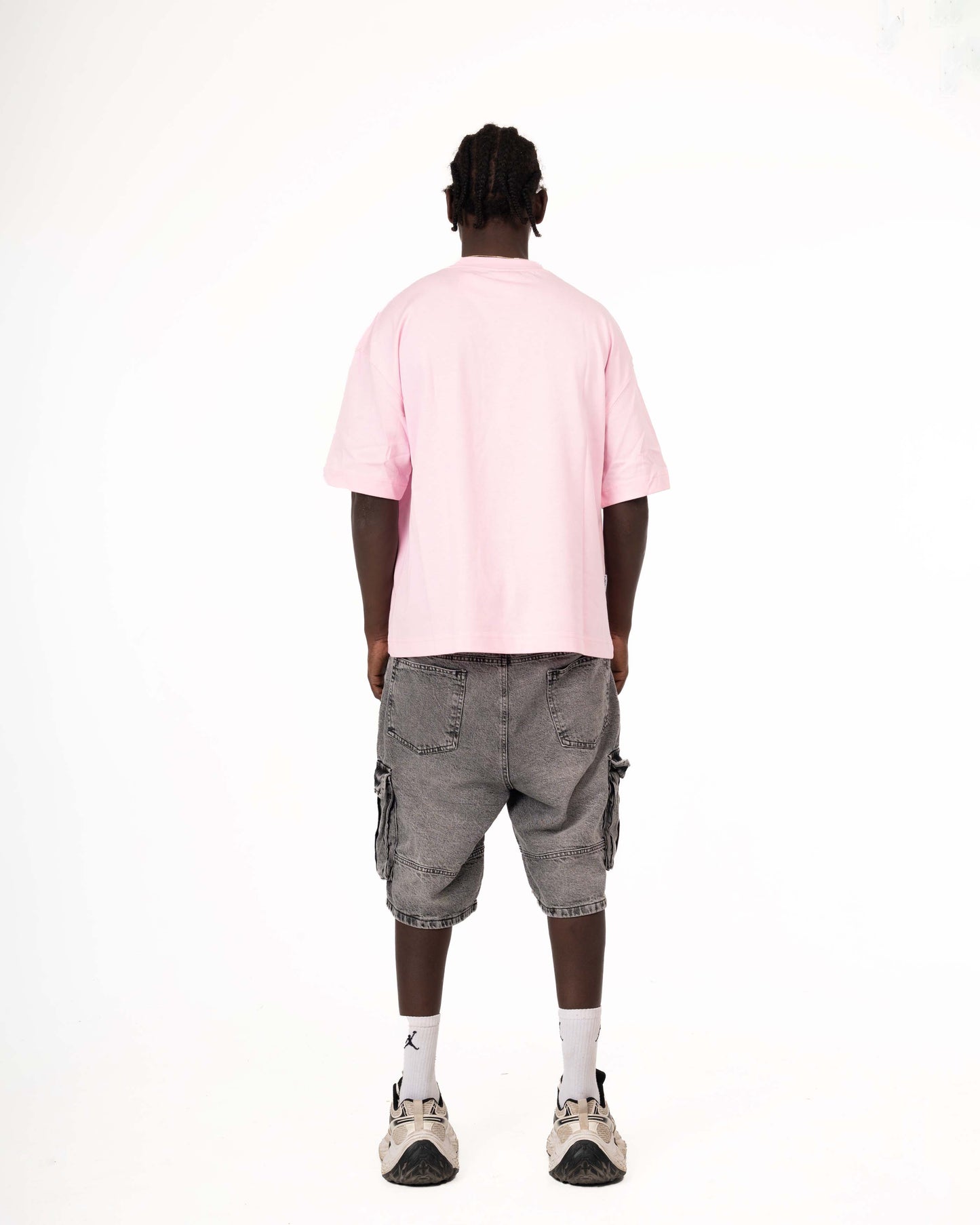T-SHIRT LOUK-V STUDIO