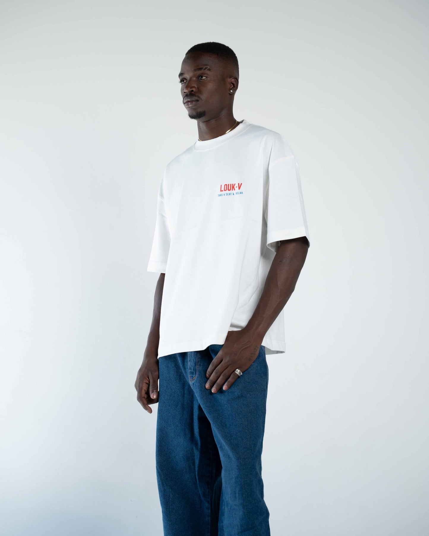 T-SHIRT OUT OF OFFICE