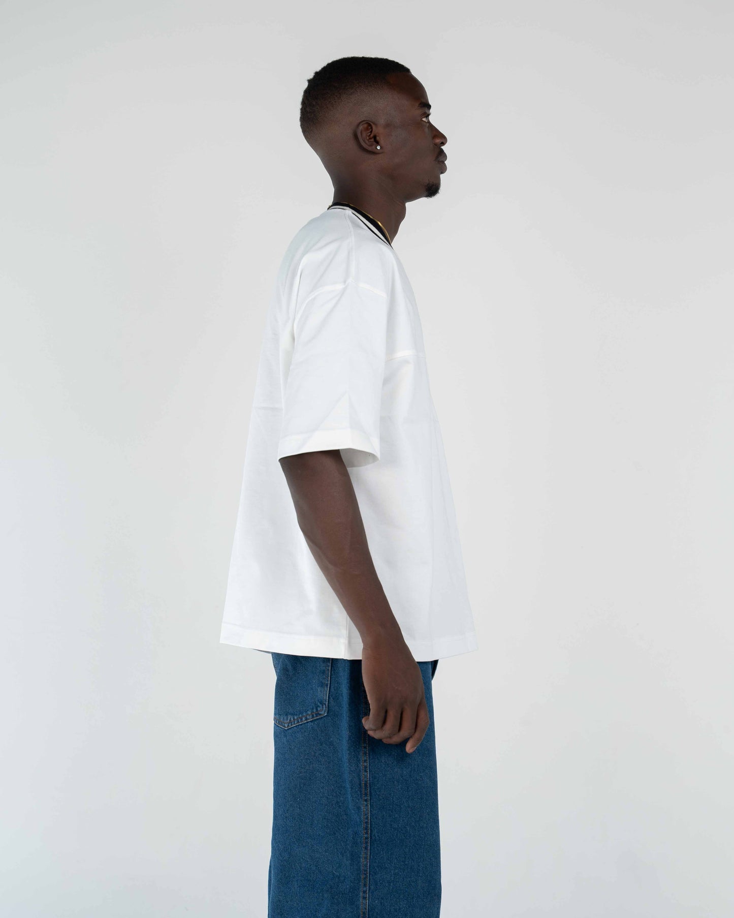 T-SHIRT V BOX-FIT