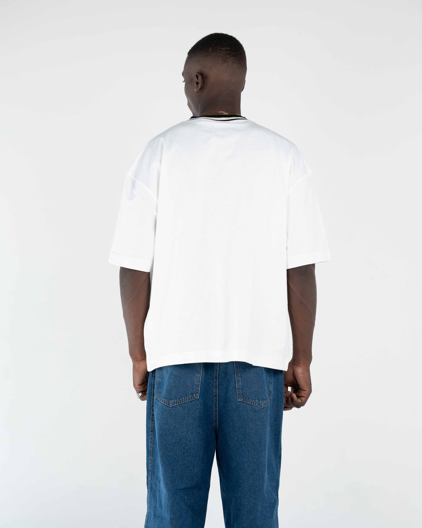 T-SHIRT V BOX-FIT