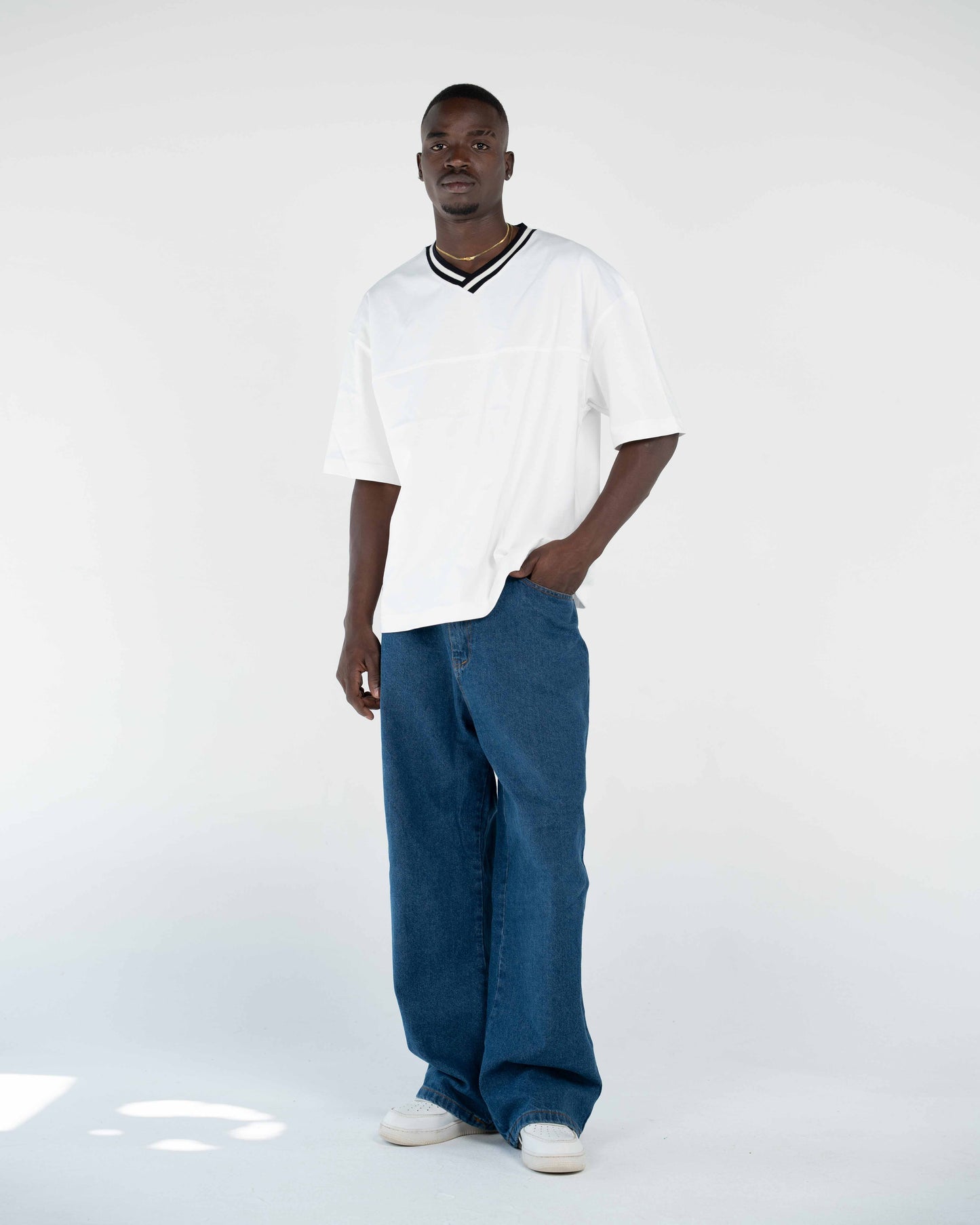 T-SHIRT V BOX-FIT