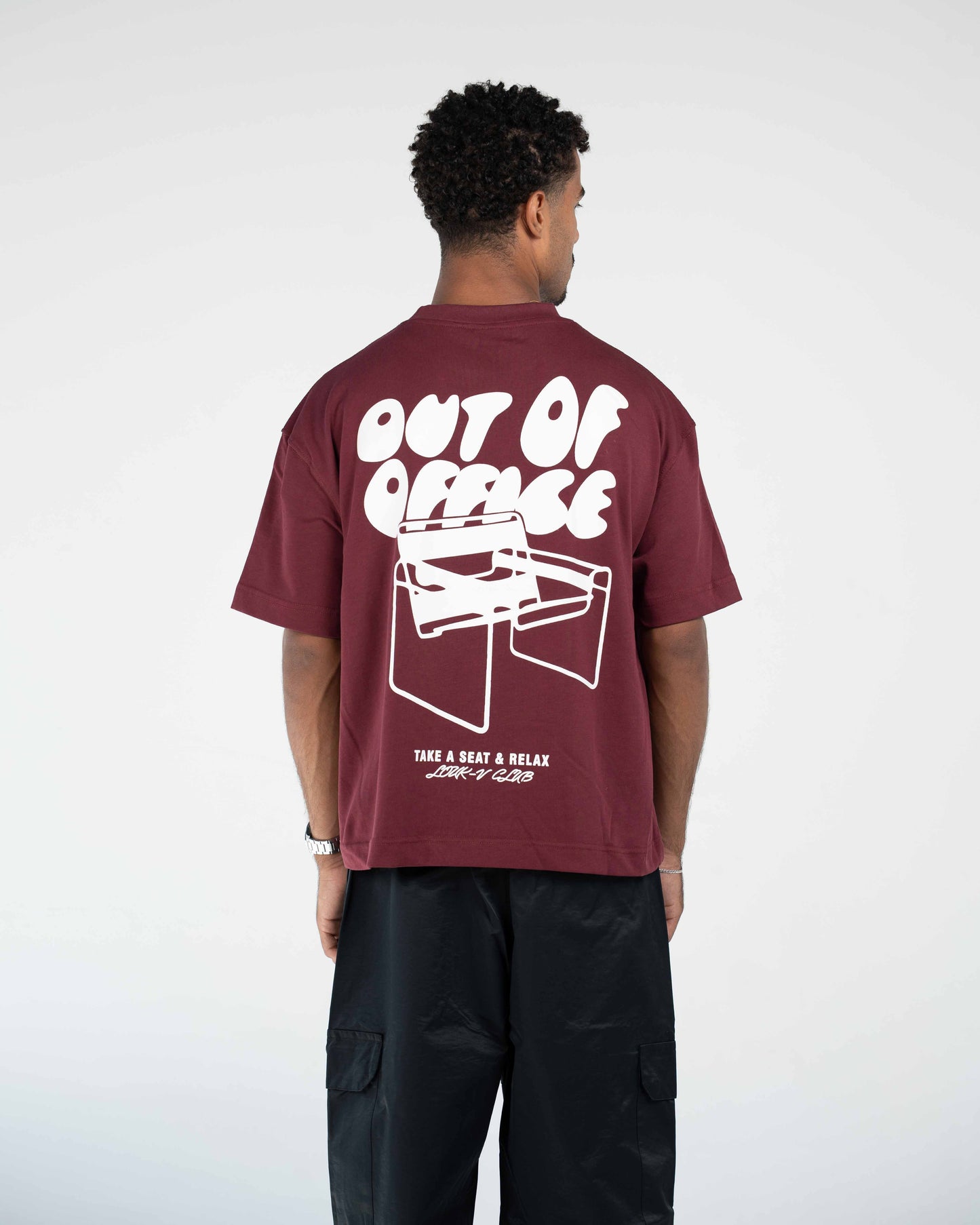T-SHIRT OUT OF OFFICE